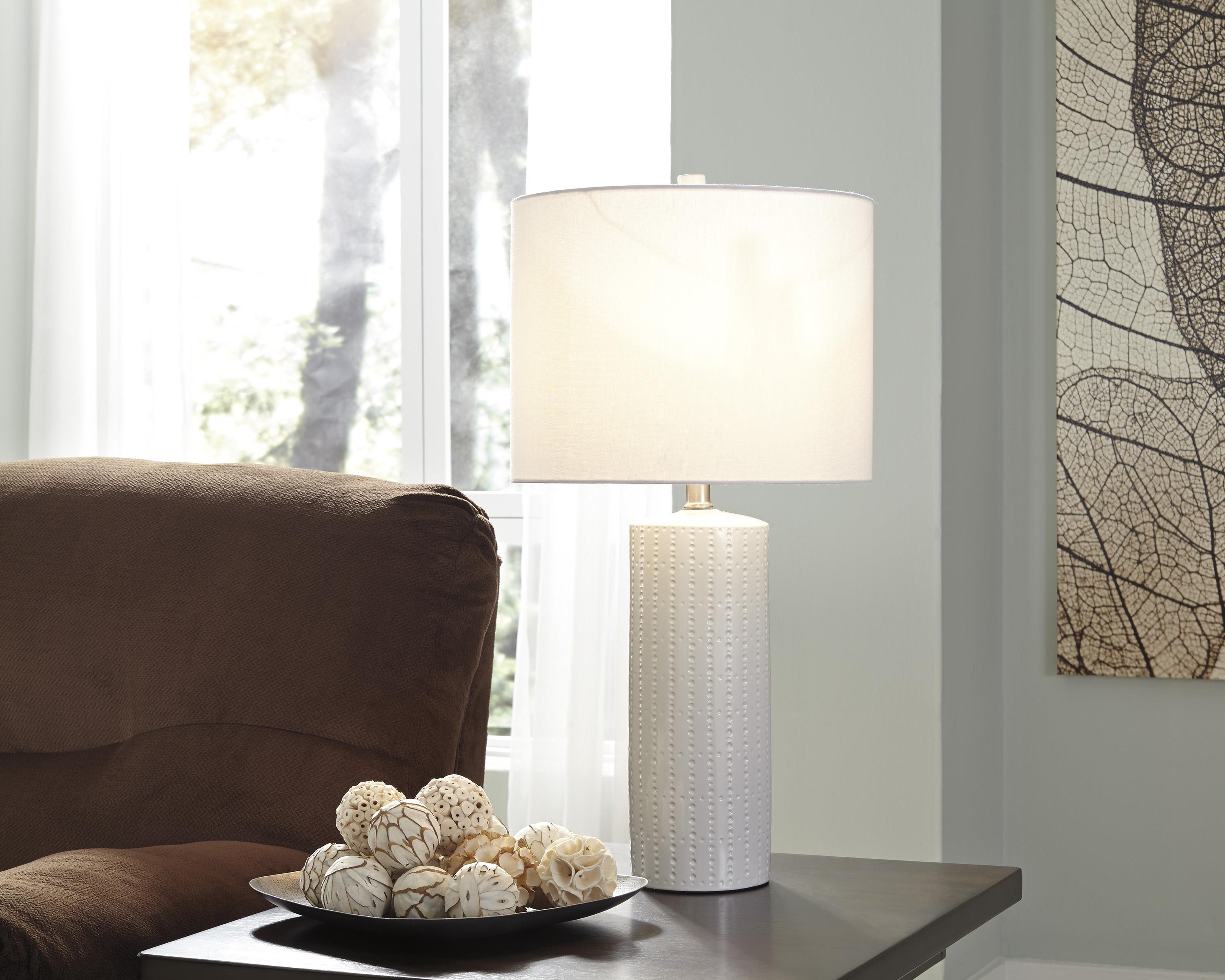 Signature design top by ashley lamps